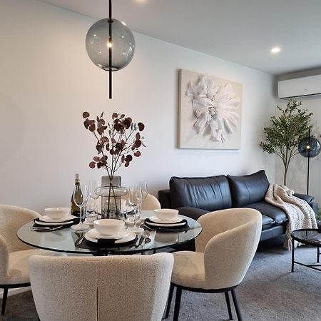 Cloud Nine Elegant Escape Awaits Appartement Christchurch Buitenkant foto