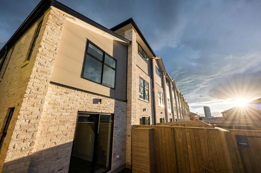 Cloud Nine Elegant Escape Awaits Appartement Christchurch Buitenkant foto