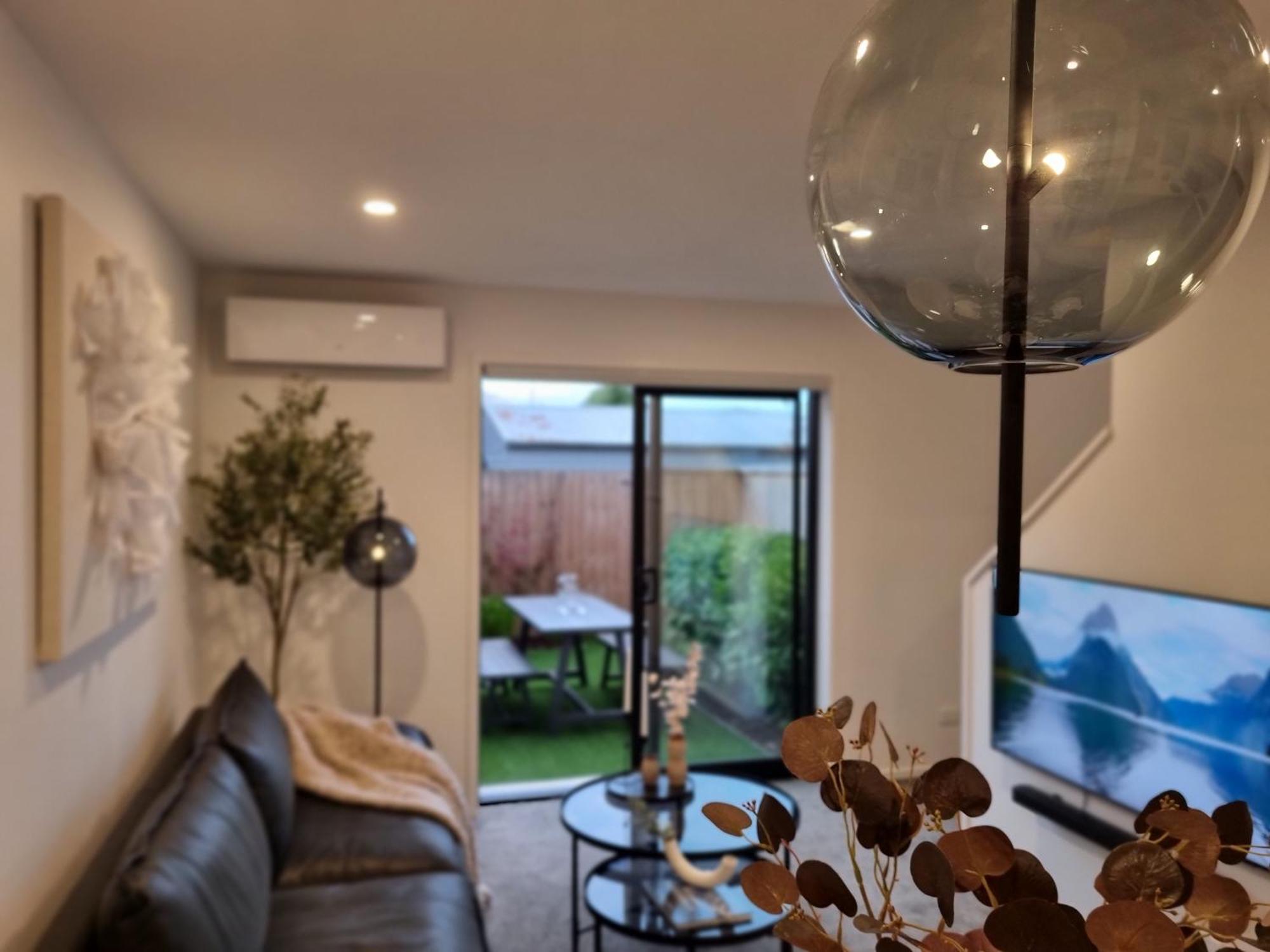 Cloud Nine Elegant Escape Awaits Appartement Christchurch Buitenkant foto